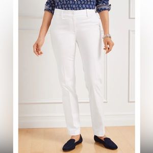 TALBOTS White Straight-Leg Chino💕